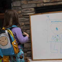 2014-05-26 Kids 04 - Chilkat with her Adventure Time backpack